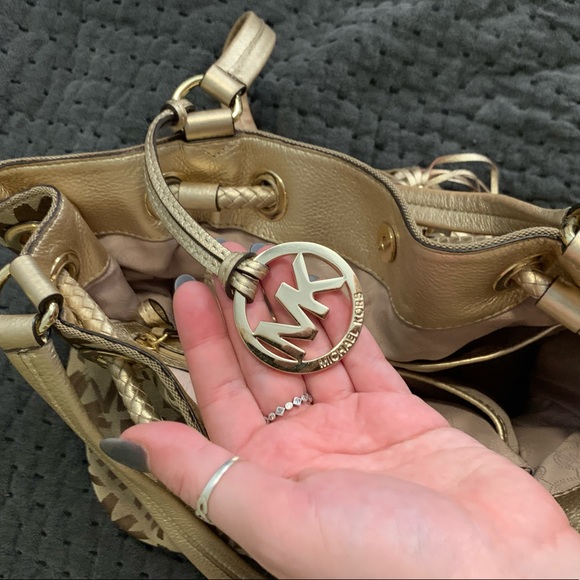 MICHAEL KORS 2010s shoulder bag ⭐️⭐️ - Picture 4 of 4